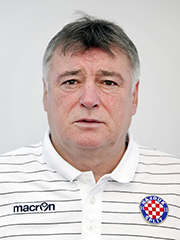 http://hajduk.hr/sadrzaj/omladinska/struktura/2013-09-05-15-17-467-dzoni.jpg