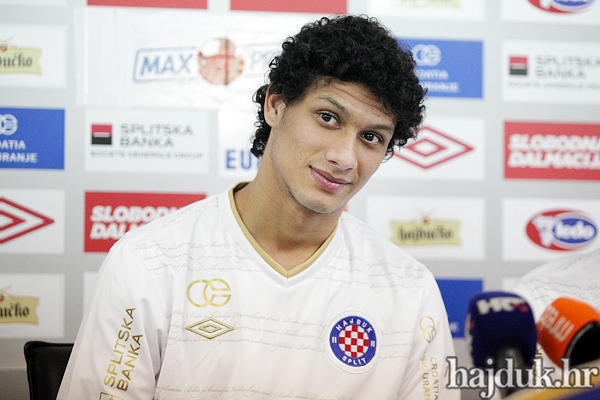 Predstavljeni L. Patinho i Cássio