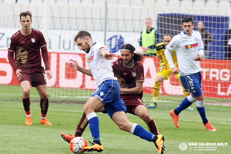 HAJDUK - RIJEKA 1:2 KRAJ! Rijeka uzela velika tri boda na Poljudu! Labrović  junak Bijelih! - Novi list