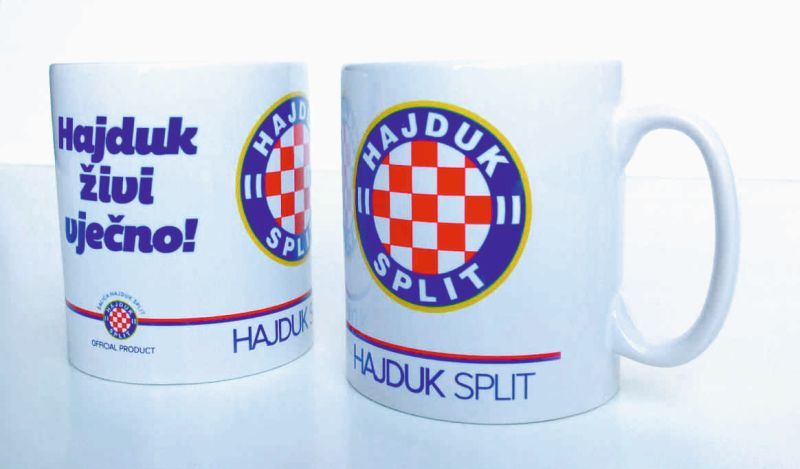 t-shirts and scarves of hajduk split are on sale as souvenirs in a market  stall in split croatia Stock Photo - Alamy