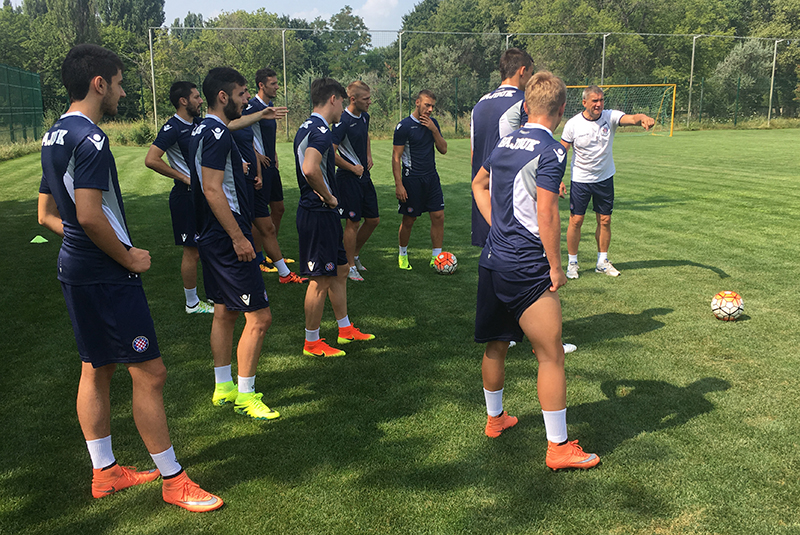 Aktivacijski trening Hajduka u Oleksandriji