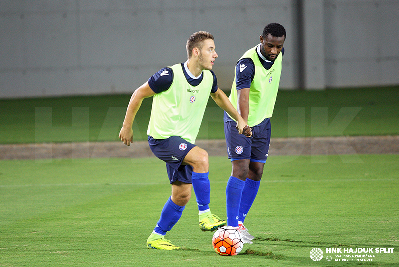 Službeni trening na Netanya Stadiumu