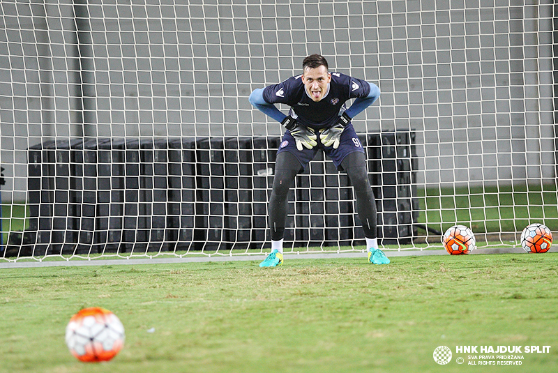 Službeni trening na Netanya Stadiumu