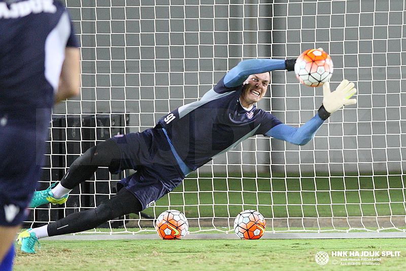 Službeni trening na Netanya Stadiumu