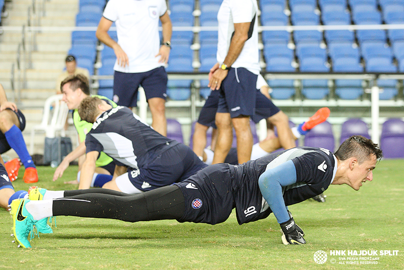 Službeni trening na Netanya Stadiumu