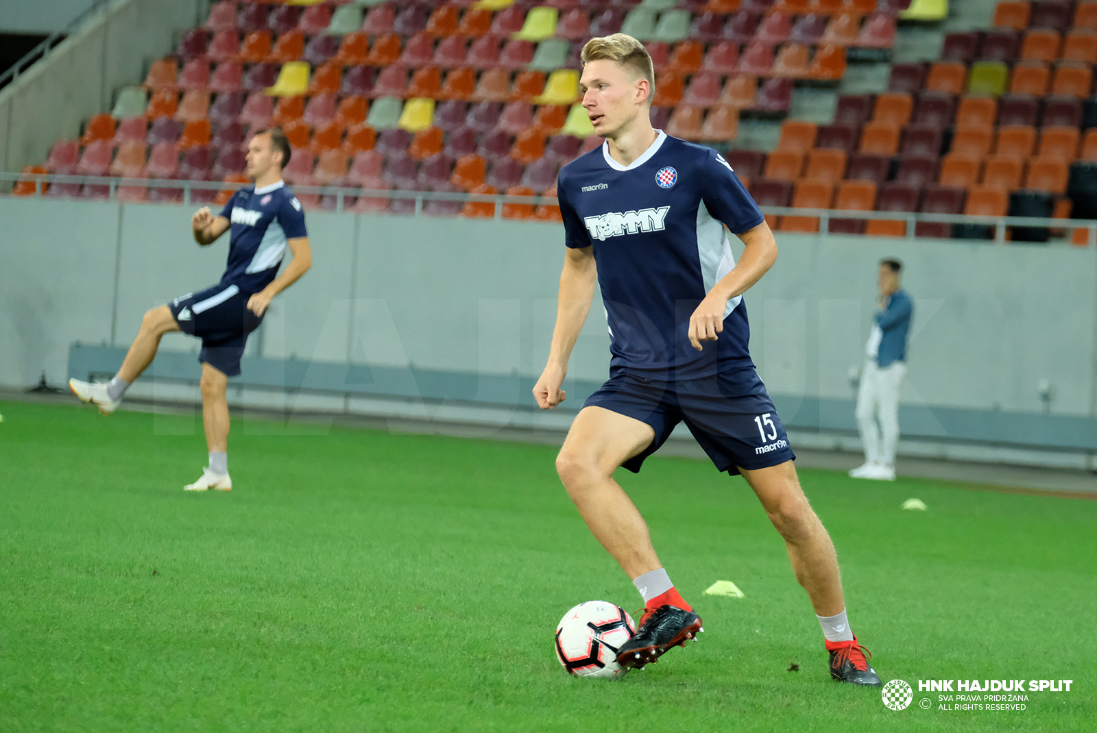 Službeni trening na stadionu Arena Nationala