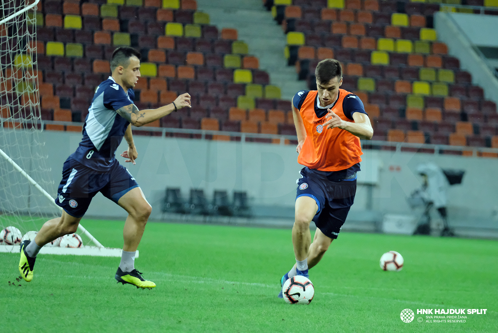 Službeni trening na stadionu Arena Nationala