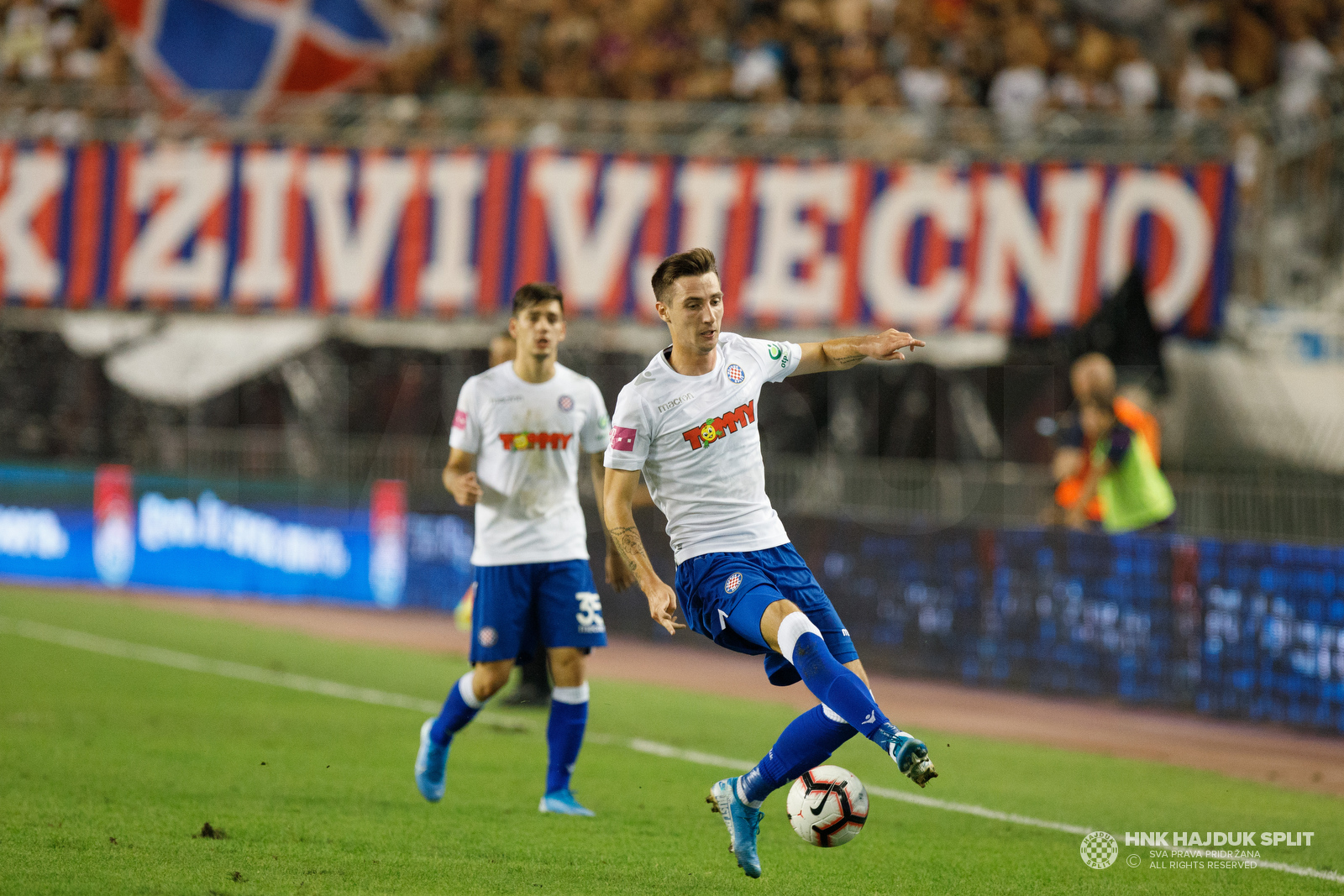 Hajduk Split fans attending the training session ahead of Croatia's biggest  sporting event, the eternal derby against Dinamo. : r/soccer