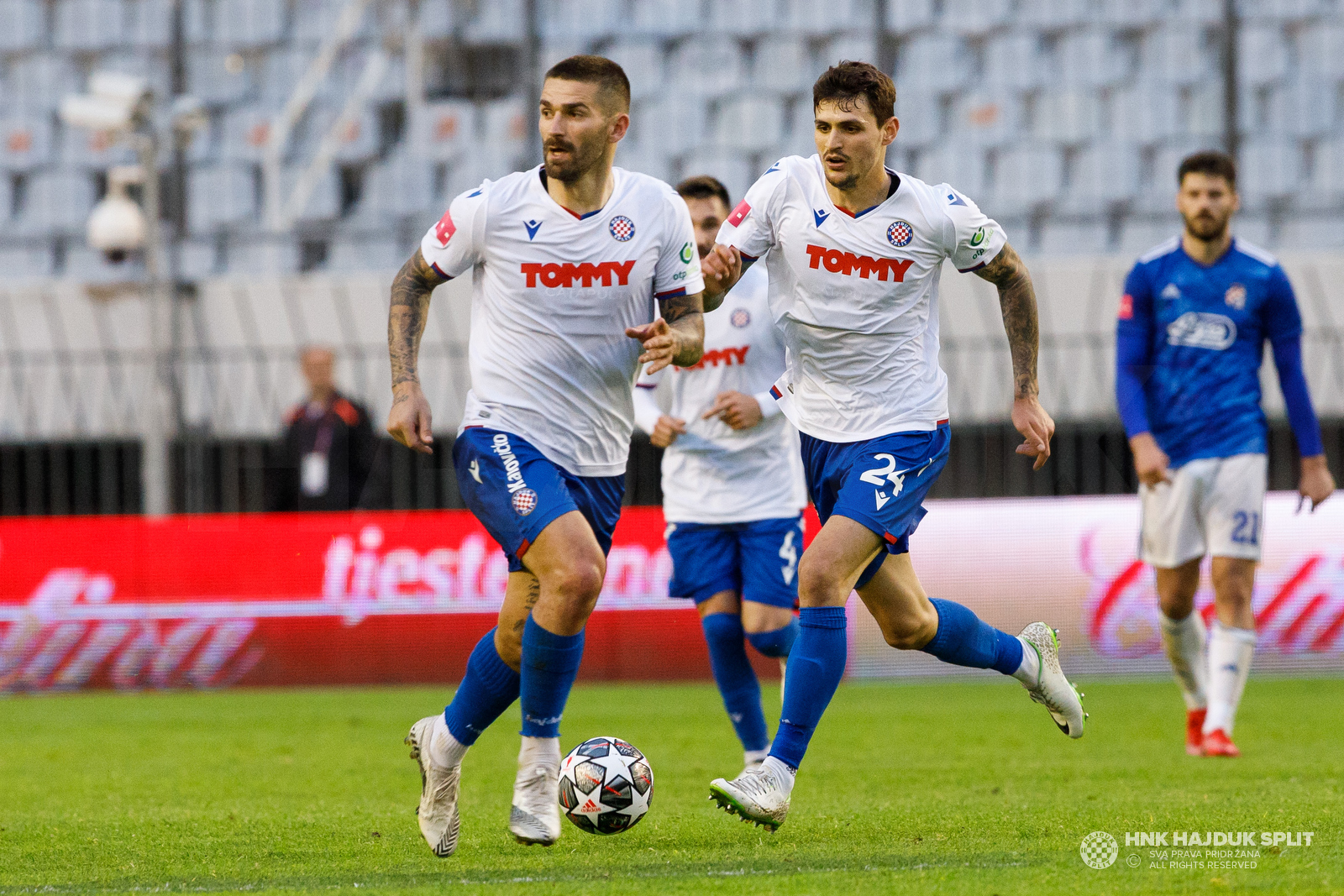 Prva Hrvatska Liga - Stigli su sastavi za susret GNK Dinamo Zagreb - HNK Hajduk  Split (17:05)