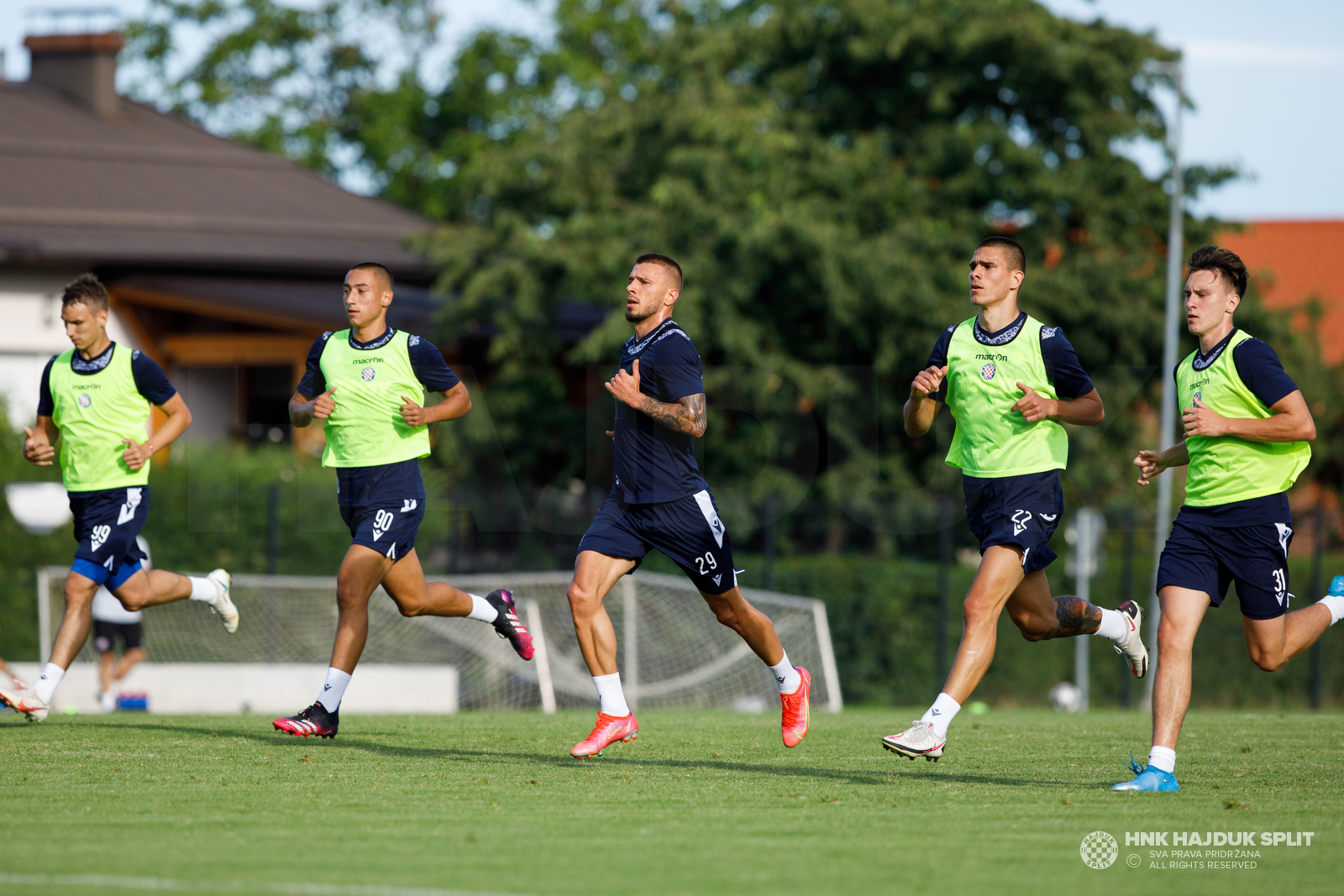 Prvi trening Jana Mlakara