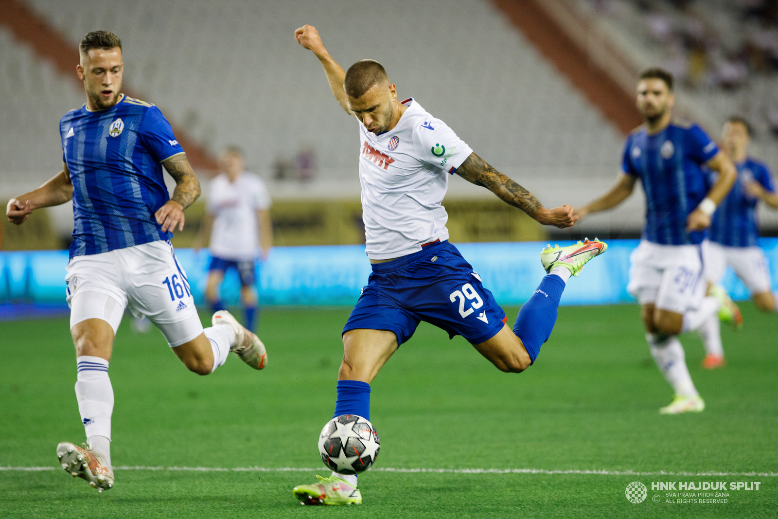 Jan Mlakar is a new Hajduk striker! • HNK Hajduk Split