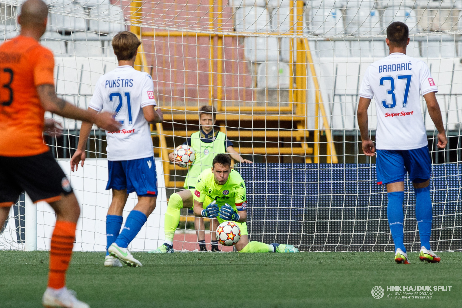 Humanitarna prijateljska utakmica: Hajduk - Šahtar 3:3