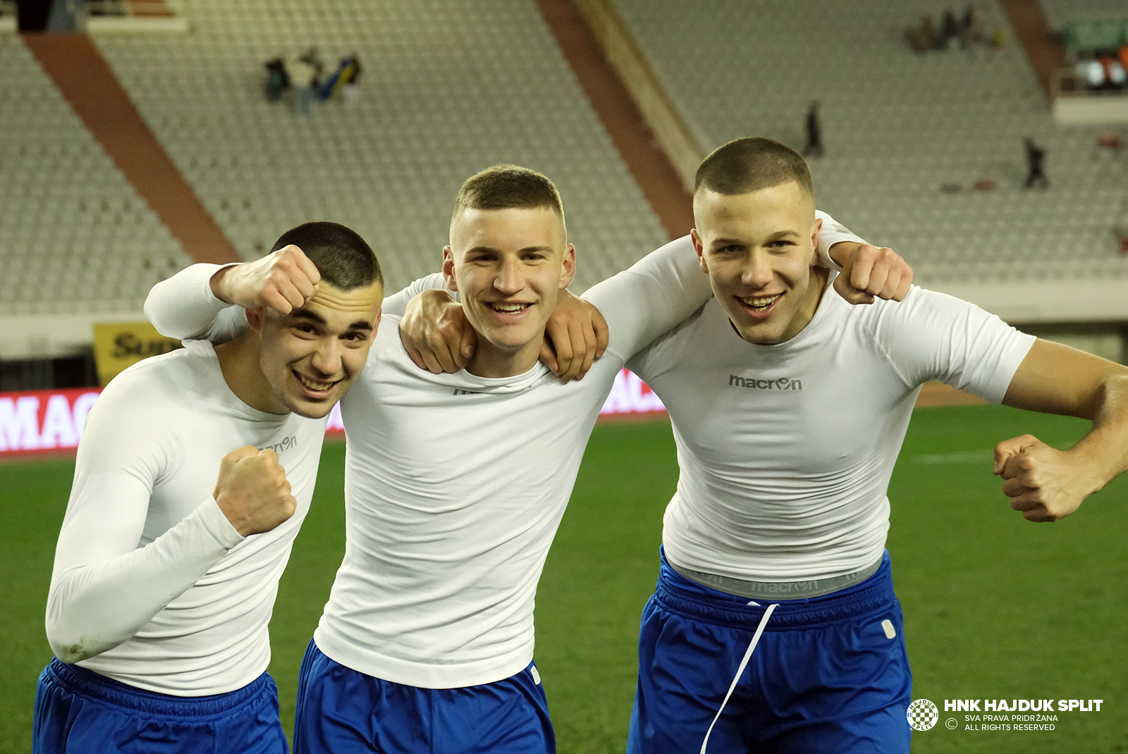 Hajduk Split U19 1-0 Shakhtar U19 - Luka Vuskovic 82' : r/soccer