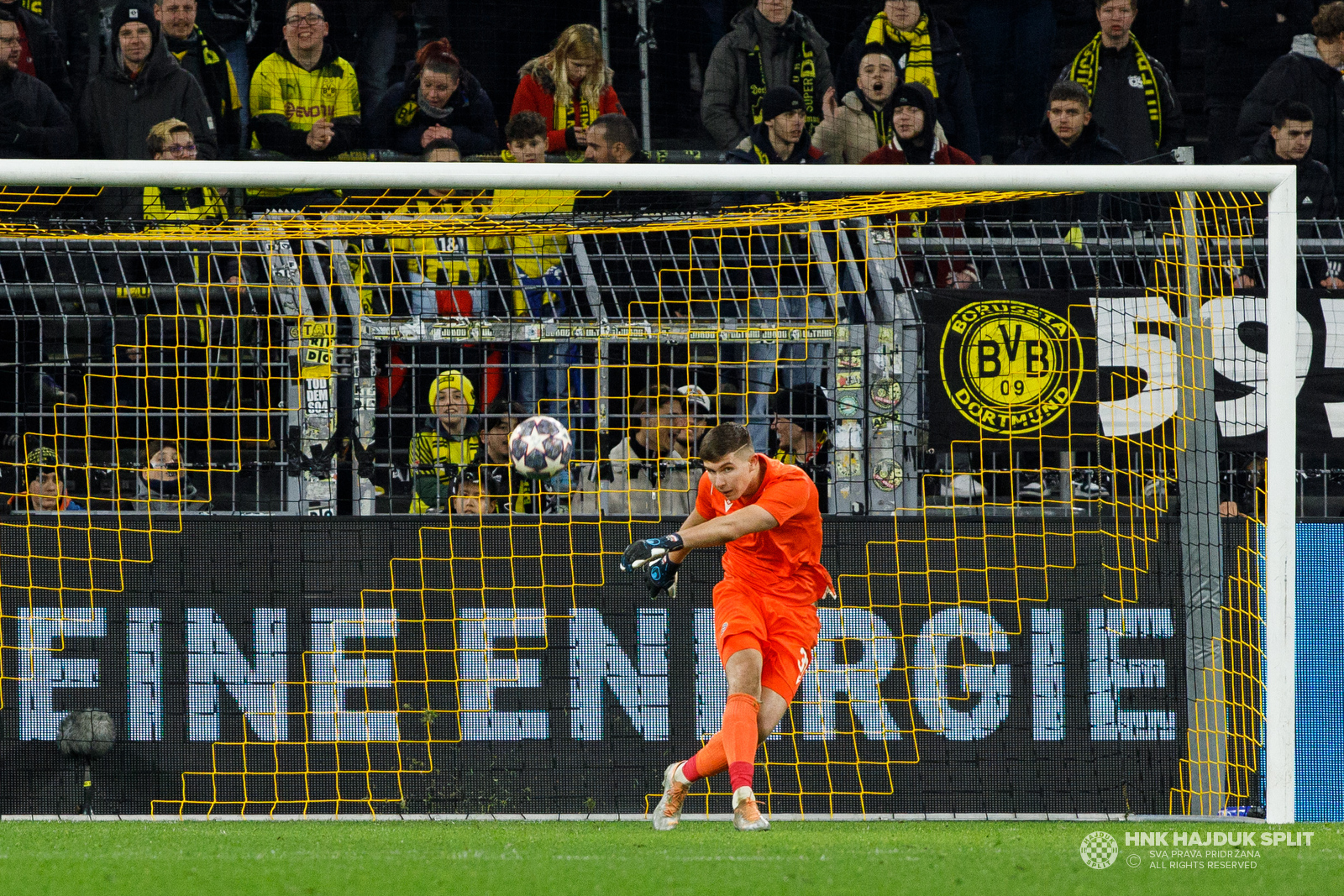 Borussia Dortmund - Hajduk 1:1 (8:9 p)