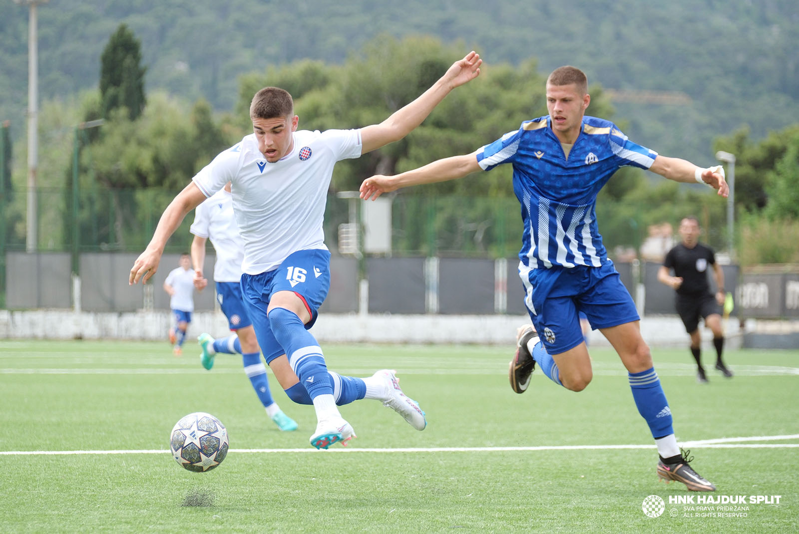 Juniori: Hajduk - Lokomotiva 2:1