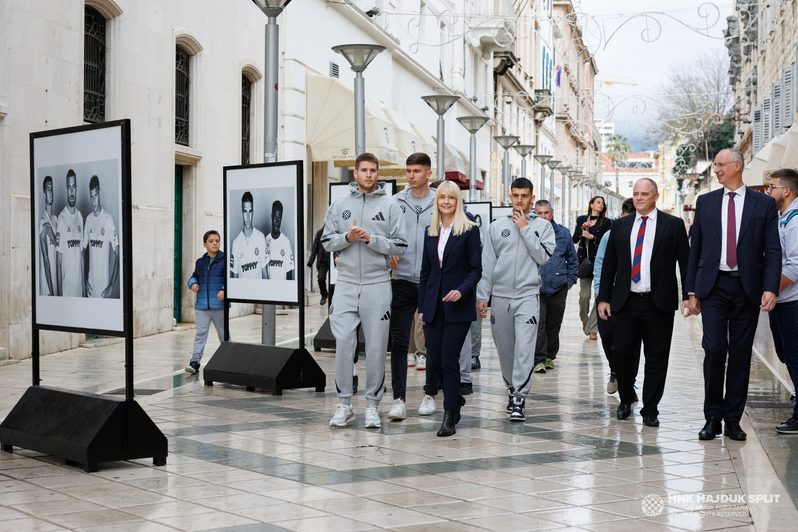 Svečano otvoren Hajduk Fan shop na Rivi i predstavljen novi kalendar Hajduka za 2025. godinu