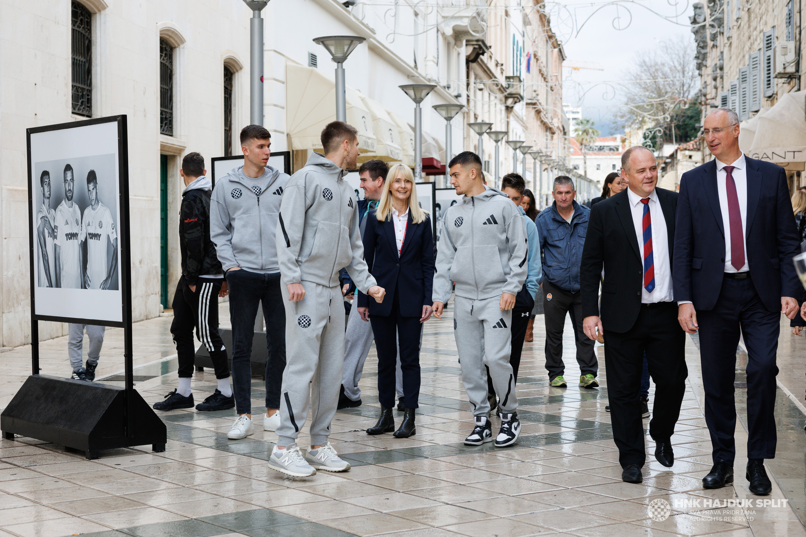 Svečano otvoren Hajduk Fan shop na Rivi i predstavljen novi kalendar Hajduka za 2025. godinu