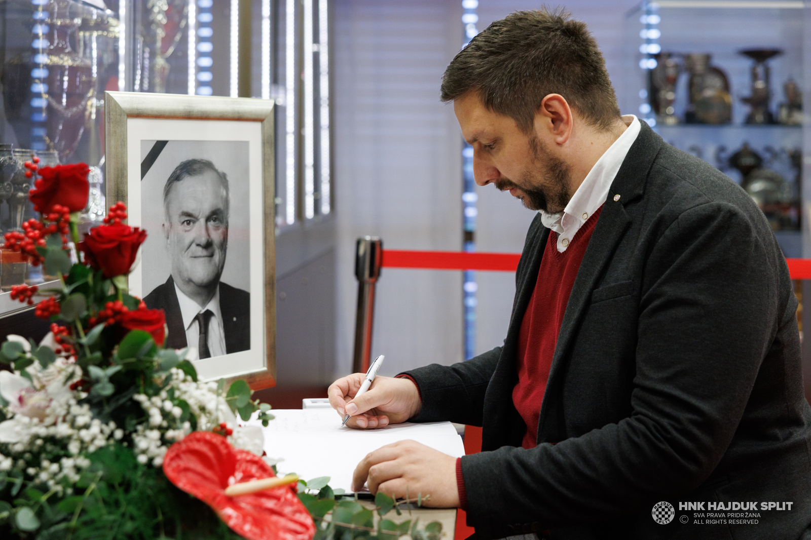 Komemoracija i posljednji ispraćaj Jurice Gizdića