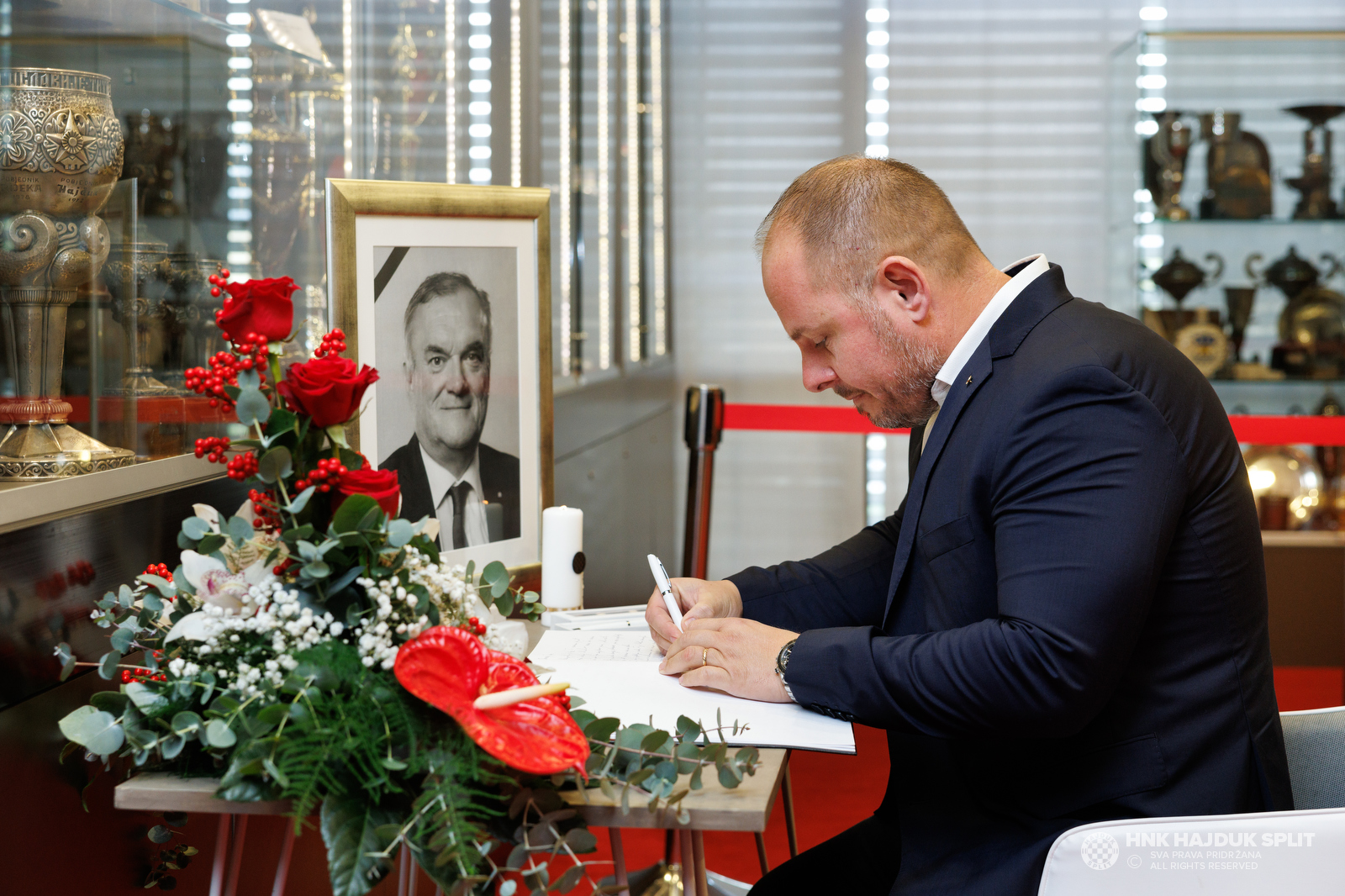 Komemoracija i posljednji ispraćaj Jurice Gizdića