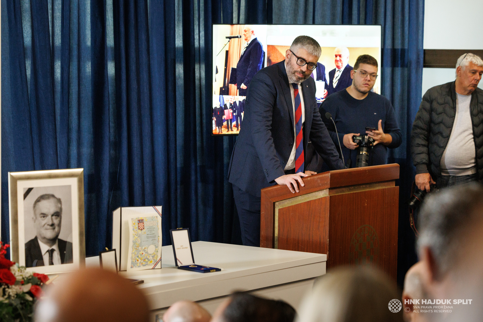 Komemoracija i posljednji ispraćaj Jurice Gizdića