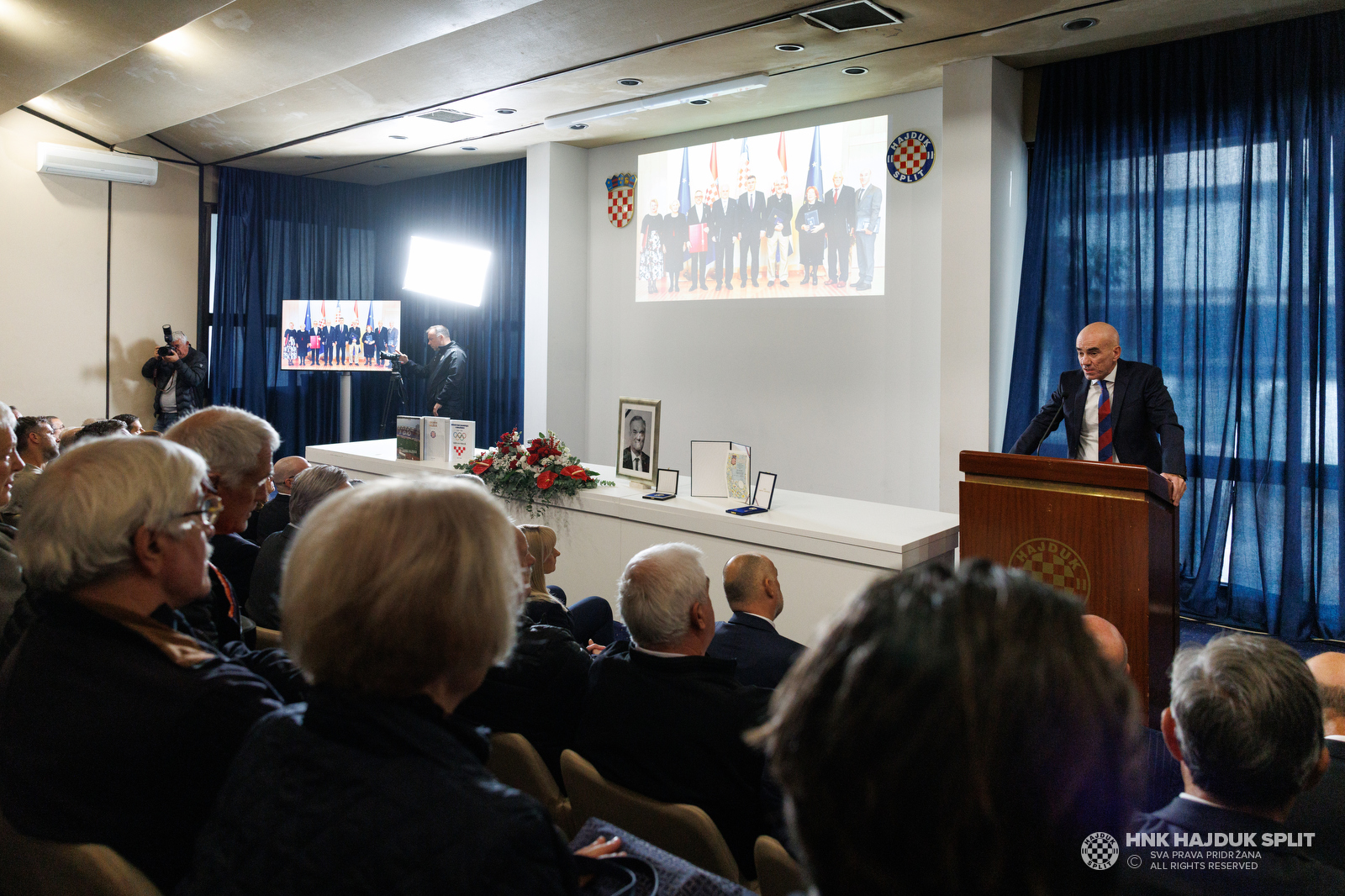 Komemoracija i posljednji ispraćaj Jurice Gizdića