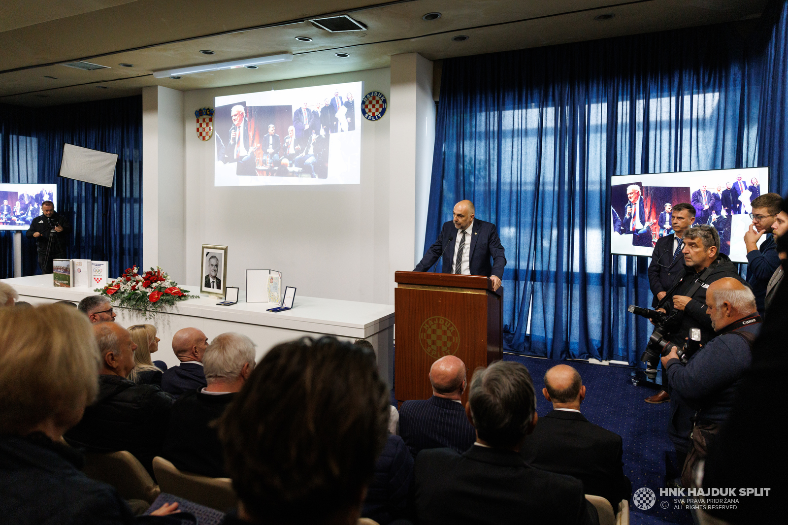 Komemoracija i posljednji ispraćaj Jurice Gizdića