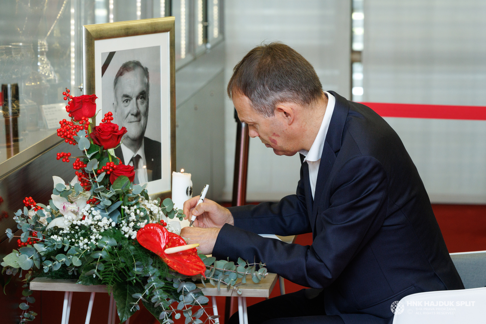 Komemoracija i posljednji ispraćaj Jurice Gizdića