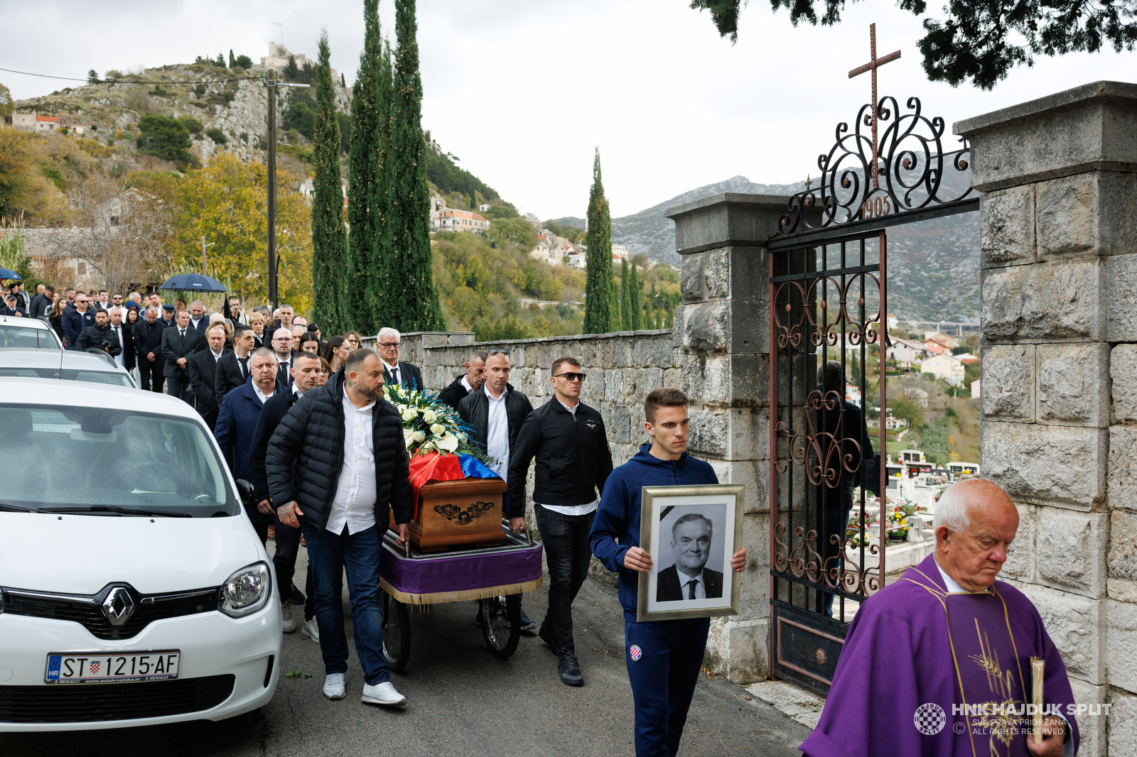 Komemoracija i posljednji ispraćaj Jurice Gizdića