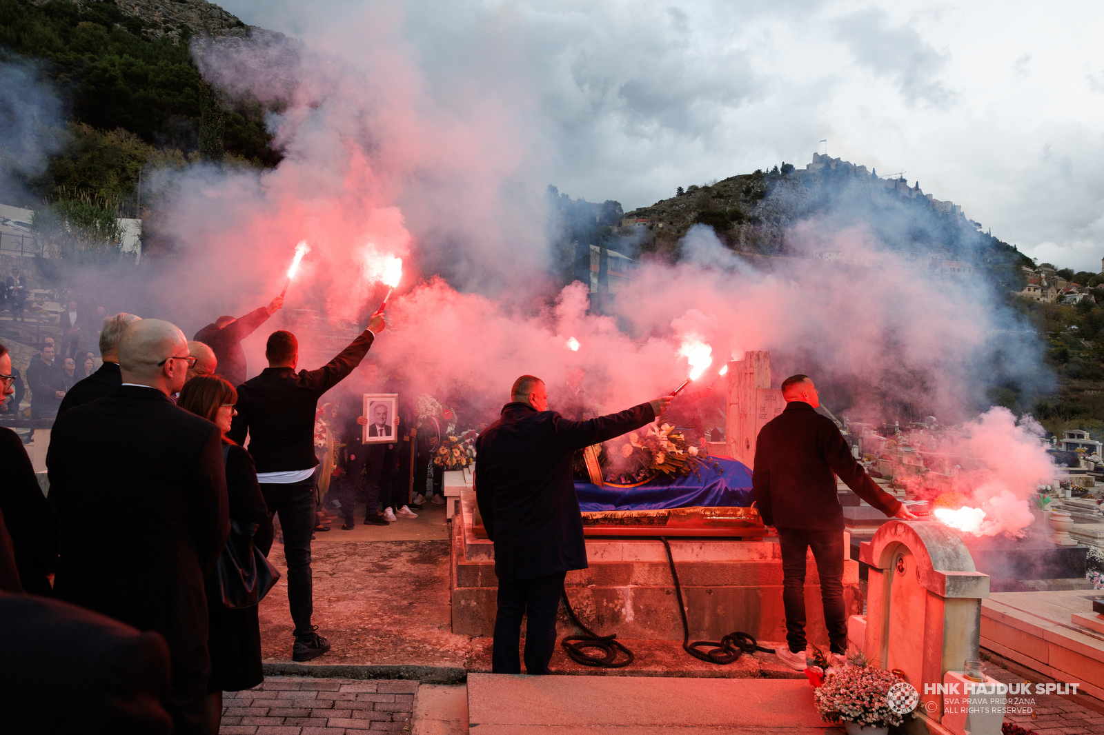Komemoracija i posljednji ispraćaj Jurice Gizdića