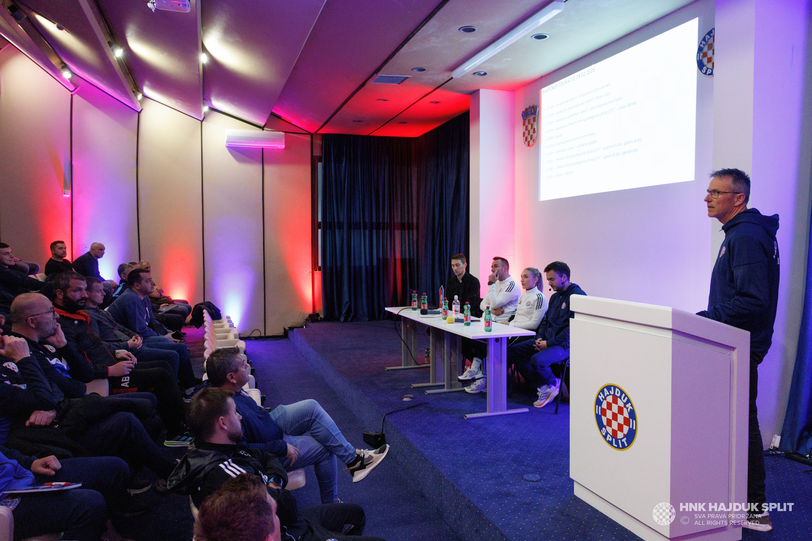 Na Poljudu održane edukacije i pokazni treninzi za trenere klubova partnera