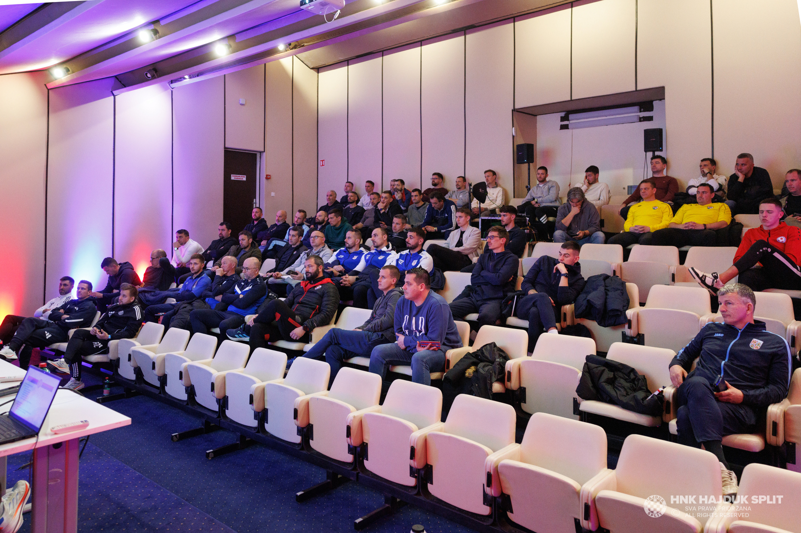 Na Poljudu održane edukacije i pokazni treninzi za trenere klubova partnera