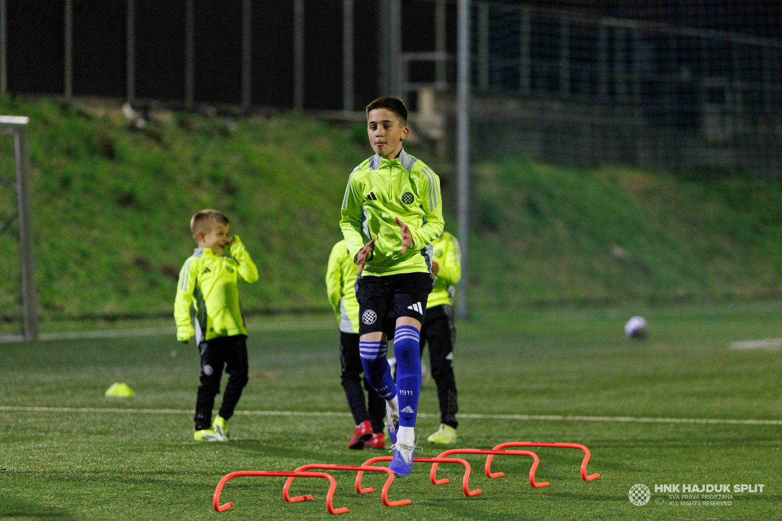 Na Poljudu održane edukacije i pokazni treninzi za trenere klubova partnera