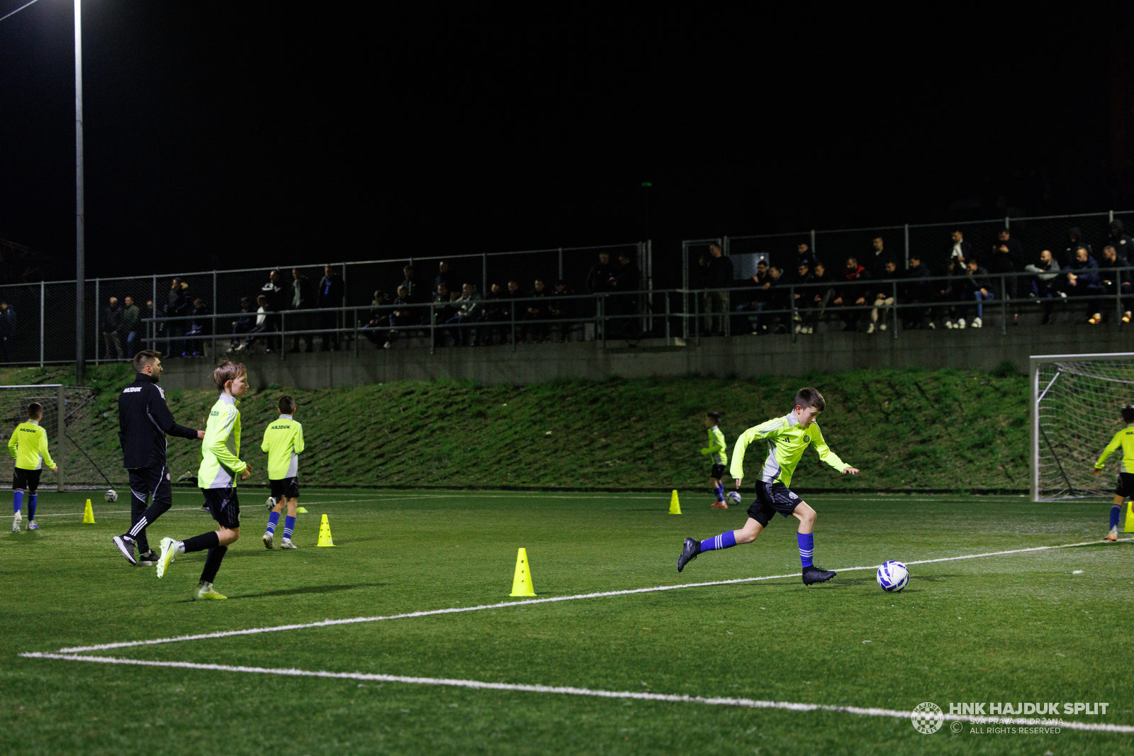 Na Poljudu održane edukacije i pokazni treninzi za trenere klubova partnera