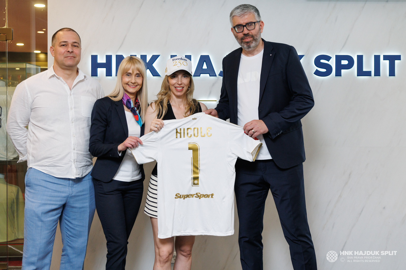 Veleposlanica SAD-a Nicole McGraw u posjetu Hajduku