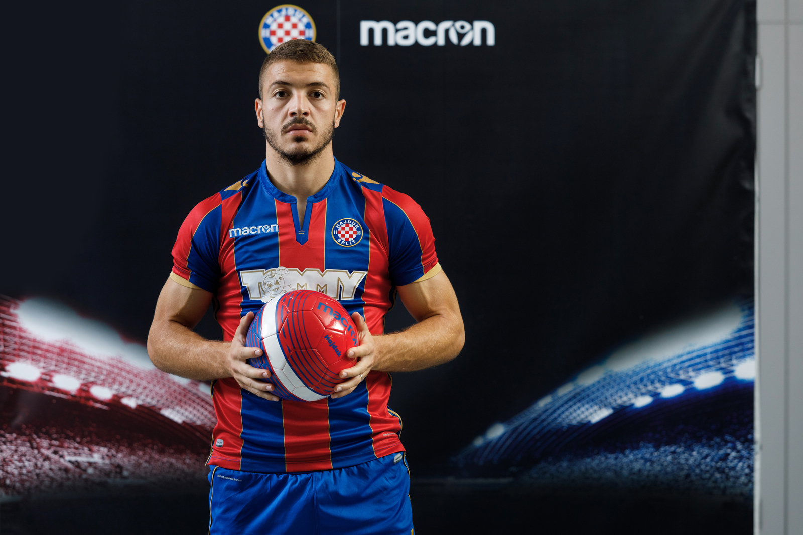 Macron Hajduk Split 17-18 Third Kit Released - Footy Headlines