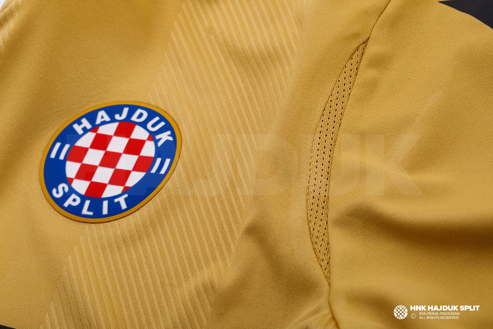 Camiseta Alternativa Hajduk Split 2021-22 x Macron l CDC