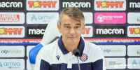 Head coach Damir Burić ahead of Varaždin-Hajduk