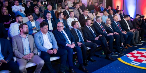 Na Poljudu prezentirana studija izvodljivosti "Nogomenti stadion i kamp u Splitu".