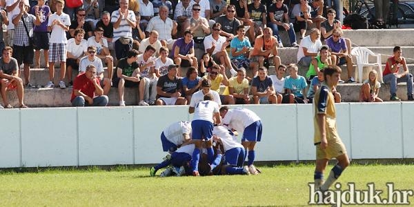 Vukas&Vučko i dalje 100 posto: Hajduk - Slaven B. 5:1