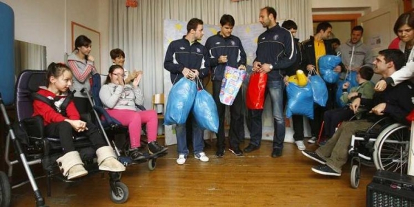 Hajdukovci i novinari u Centru S. Raškaj