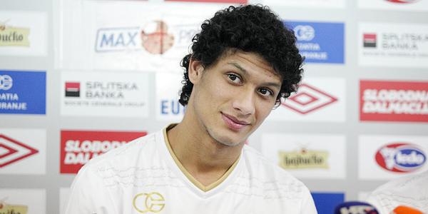 Patinho ozlijeđen, radi odvojeno