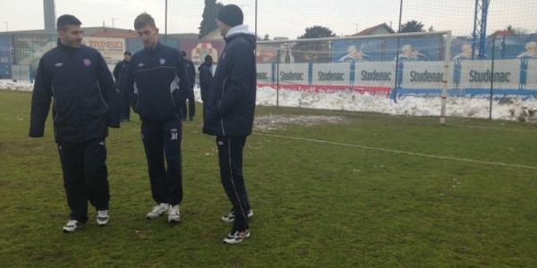 Bijeli prošetali koprivničkim travnjakom...