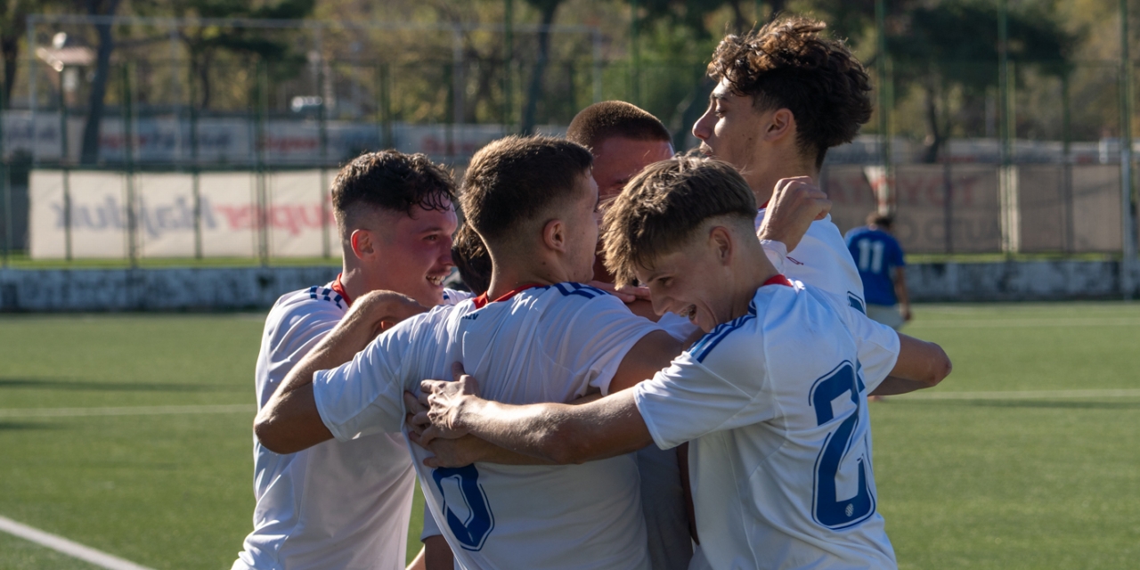 Juniorima sva tri boda u derbiju protiv Dinama