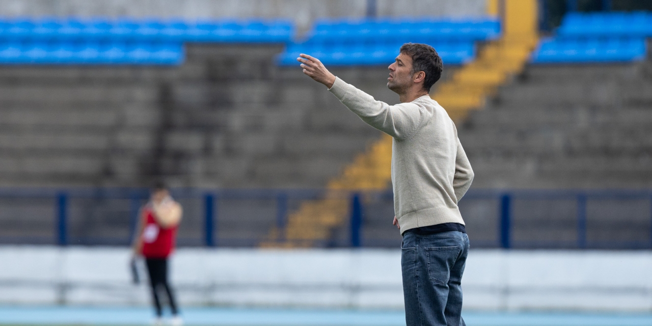 Trener Garcia nakon pobjede protiv Vukovara 1991 u Osijeku