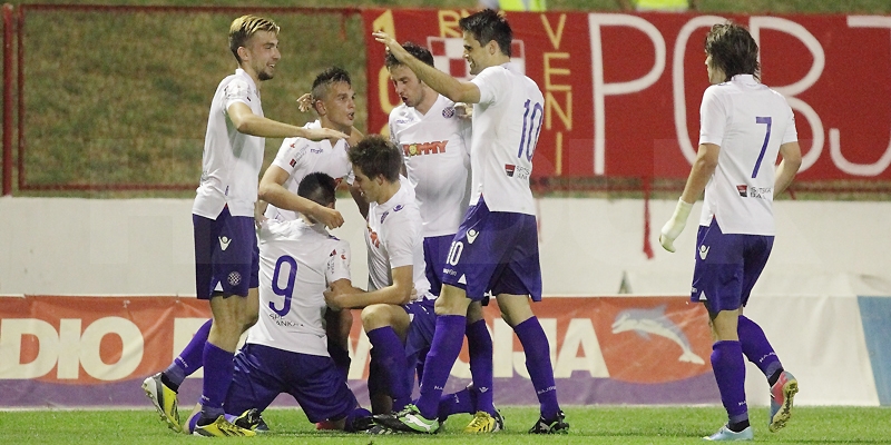 Franu Joviću Hajduk - Split, pomažu mu Krmar i Olujić