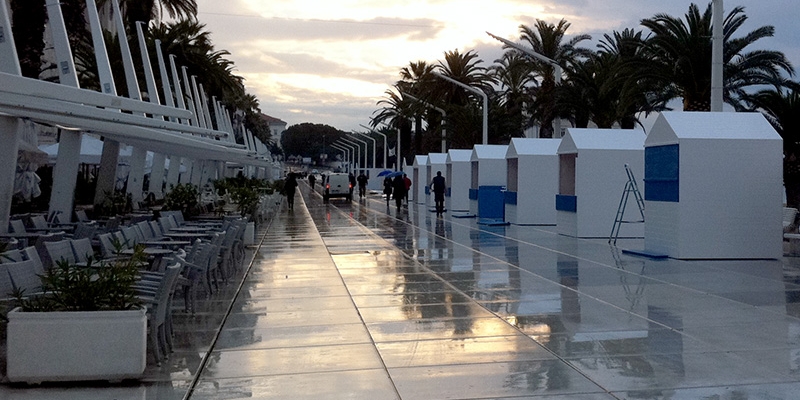 Hajdukova kućica na Božićnom sajmu na splitskoj rivi