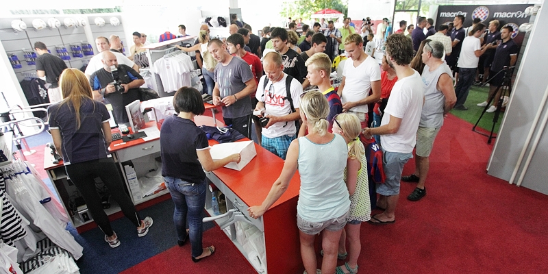 Blagdansko radno vrijeme Fan Shopa