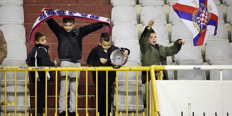 U predigri nedjeljne utakmice predstavit će Vam se najmlađi Hajdukovi tići!