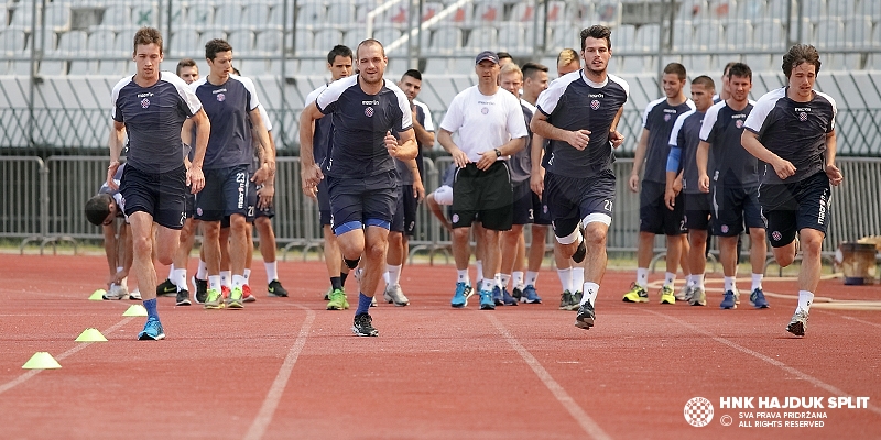 Kondicijski trener Peyrek jutros odradio uvodna testiranja prvotimaca
