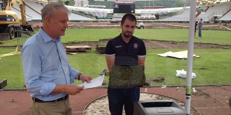 Prodaja travnjaka na Poljudu do 20 sati